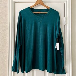 NWT GORGEOUS 2x emerald green long sleeve tee ANDE